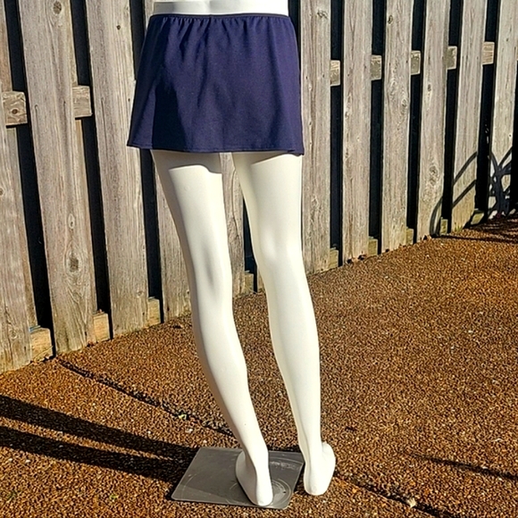 Women's Built-in Brief Swim Skirt - Picture 6 of 17